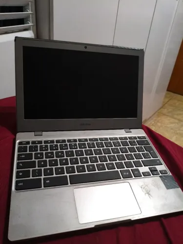Chromebook Parado