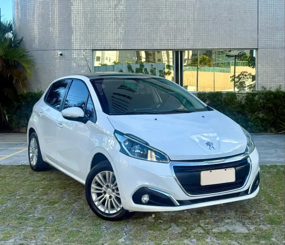 Peugeot 208 Allure 1.2 Flex 12V 5P Mec. 2017