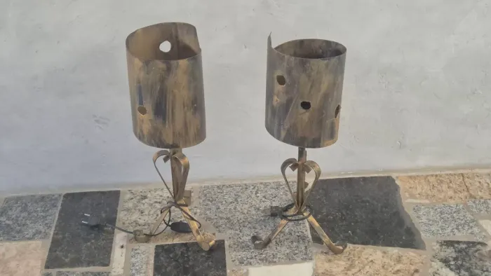 2 abajur de ferro 