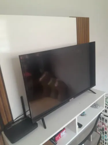 TV tcl 32 polegadas está com o alto falante um pouco ruim