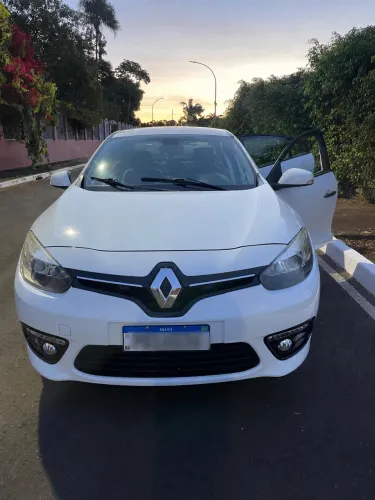 Renault Fluence Sed. Dynamique 2.0 16V Flex Aut. 2015