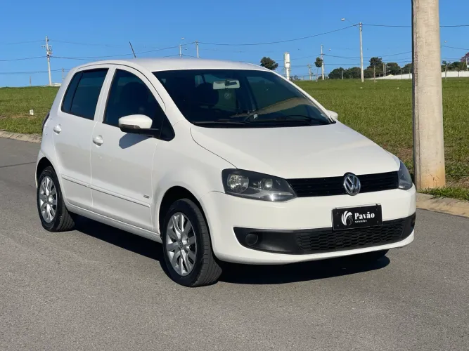 Volkswagen Fox 1.6 MI I Motion Total Flex 8V 5P 2011