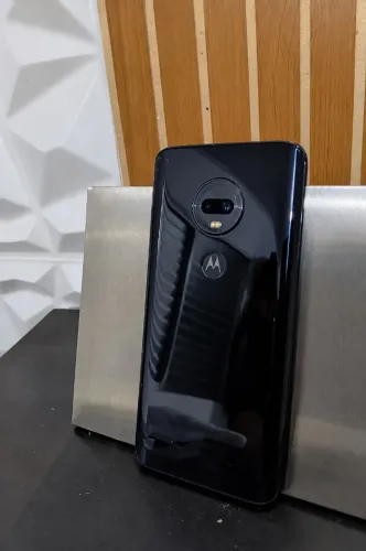 Moto G7 Plus 64GB Azul 4GB RAM - Excelente Estado