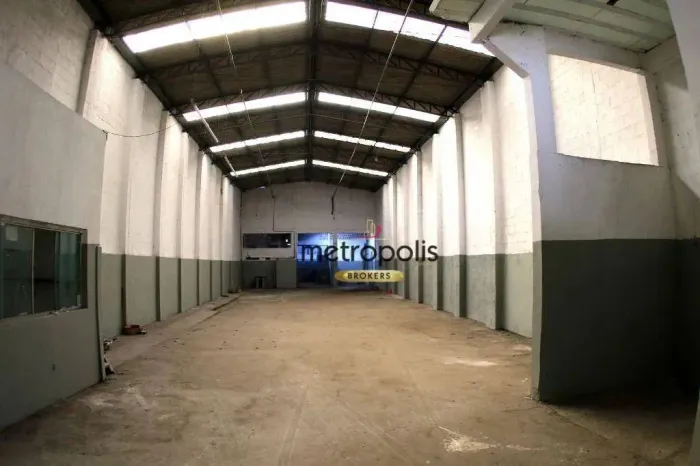 Galpão para alugar, 542 m² por R$ 11.282,74/mês - Vila Pereira Cerca - São Paulo/SP