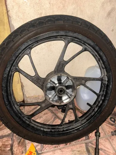 Roda TITAN 160