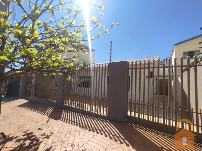 Casa à Venda no Coração de Campo Mourão Bairro Centro
