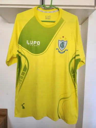 Camisa do América MG Mineiro Lupo treino amarelo 