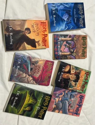 Edição de 25 anos de Harry Potter - Coleção completa dos livros 1 a 7 em capa comum