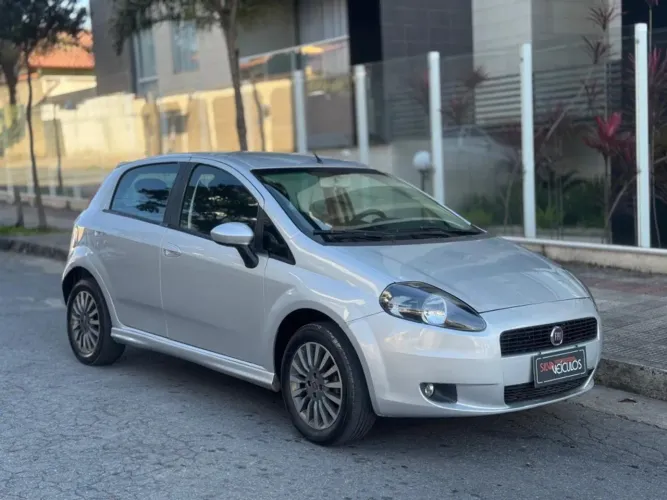 Fiat Punto Sporting 1.8 Flex 8v/16v 5P 2008
