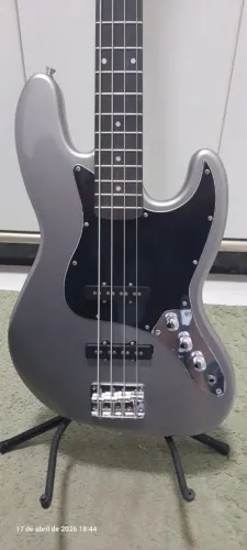 Baixo Waldman 4c jazz bass zerado