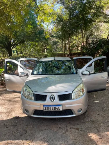 Renault Sandero Privilège Hi-flex 1.6 8V 5P 2011