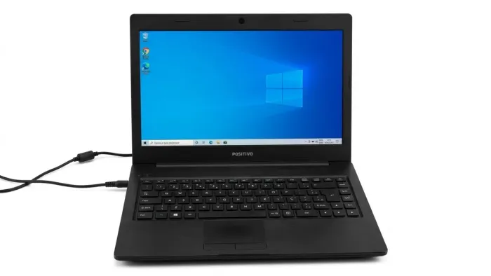 Notebook Positivo 4GB de RAM / 320 GB de armazenamento