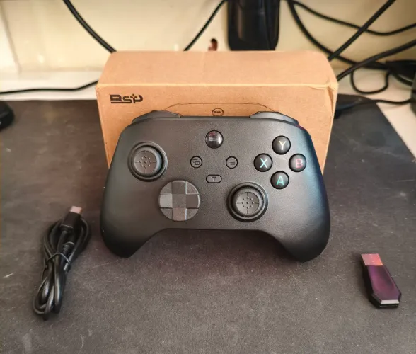 Controle Gamer Sem Fio BSP G6 - Bluetooth + Dongle USB 2.4G (PC, Celular, Switch) - Novo