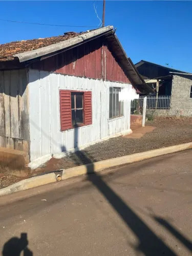 Terreno com casa (excelente condição parcelamento direto proprietário)