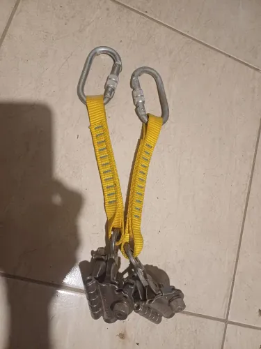 Vendo Trava quedas. Nunca usado.