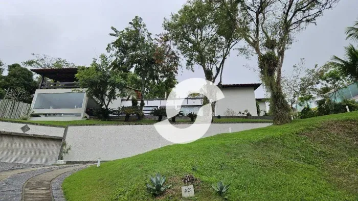 Casa à venda, 870 m² por R$ 3.700.000,00 - Condomínio Jardim Ubá - Ubá I - Niterói/RJ