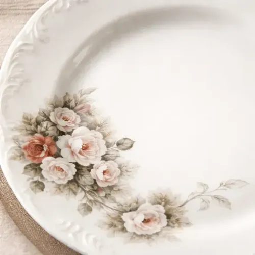 Prato Bolo Schmidt 30cm Relevo e Flores Vintage Luxo
