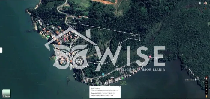 Oportunidade de investimento: Terreno com vista privilegiada em Florianópolis!