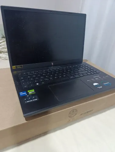 ACER NITRO V15 I5 13GER
