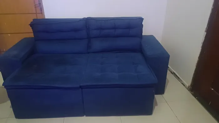 Vendo esse sofá de 3 lugares