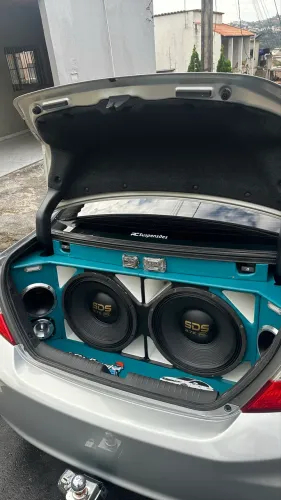 Som automotivo