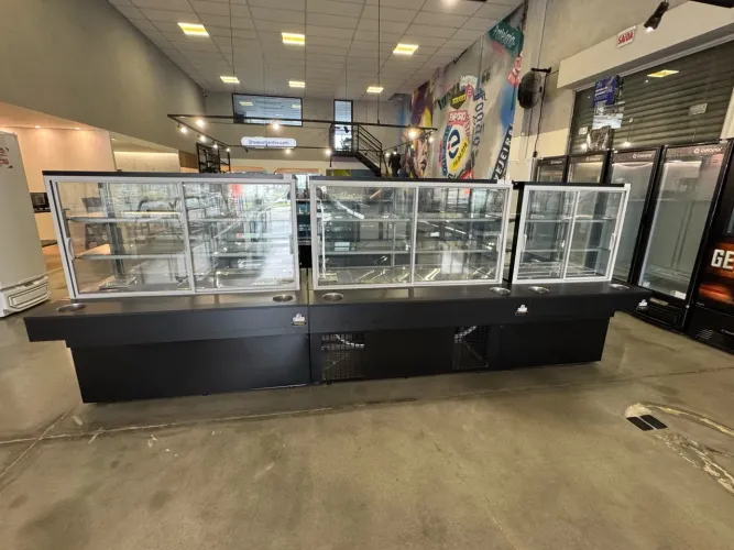 Vitrines Premium Self service Seca/Refrigerada/Quente novas