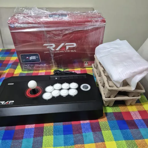 CONTROLE HORI REAL ARCADE PRO V3 SA - COMPLETO NA CAIXA | ARCADE PROFISSIONAL 