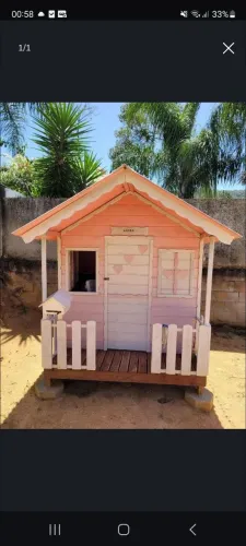 Vendo casinha, precisa retocar a pintura externa e precisa retirar em Ratones.