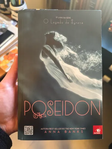 Livros semi novos