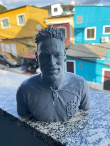 Busto Neymar