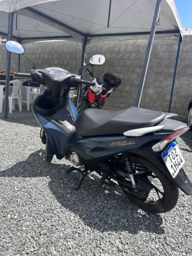 Honda Biz 125 EX 2025