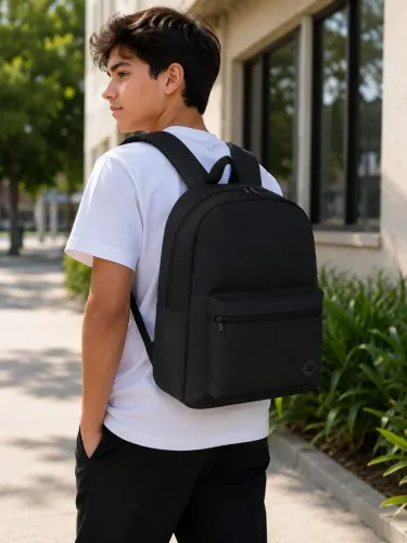 Mochila Unissex juvenil com bolsos - preta | Clio Style