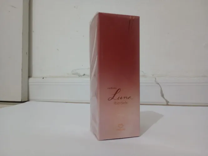 Perfume Feminino Natura / Luna 100ml