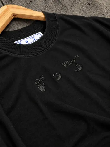 Camiseta Off-white Oversized 'Drowning Logo' Vintage ?