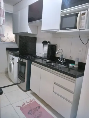 APARTAMENTO MOBILIADO EM CONDOMÍNIO COM PISCINA MRV PRÓXIMO 3 LAGOAS BR 101 2 ANDAR