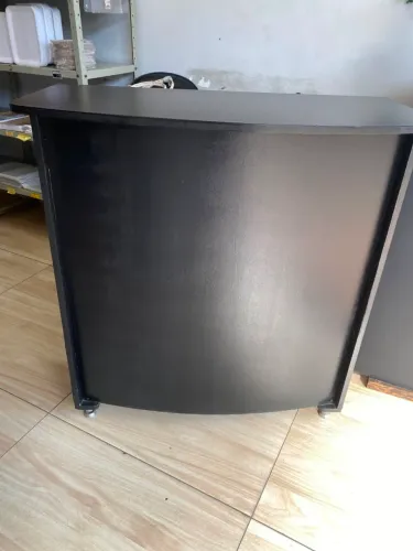 Balcão de Atendimento / Recepção - R$ 100,00