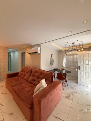 Cida Rabelo Vende Casa Santo Antônio perto da rodoviária de Vitória 6 qts duplex R$600,mil