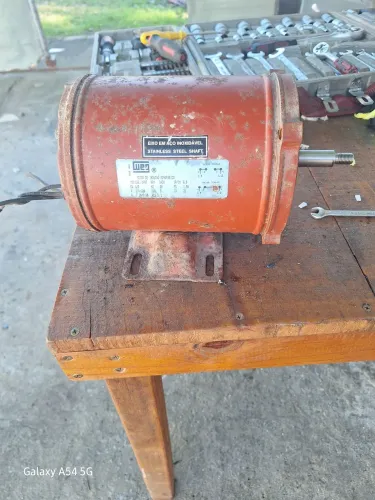 Motor weg 1/2 cv monofasico