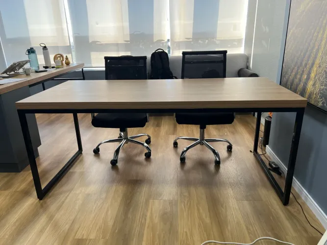 Mesa Escritório - 1,80m X 0,80m