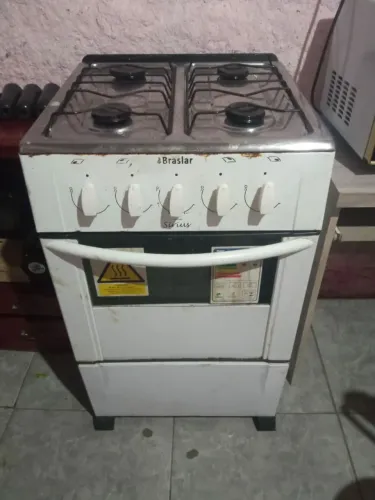 Fogão Braslar 4 bocas com forno