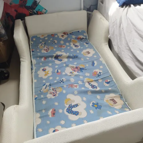 Cama infantil Montessoriana com Colchão!