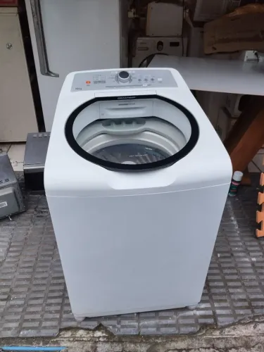 Vê do máquina de lavar roupa, Brastemp 15 kilos.