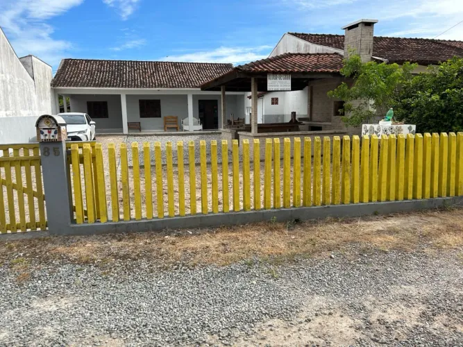 ALUGO CASA EM ITAPOA (DIÁRIA)