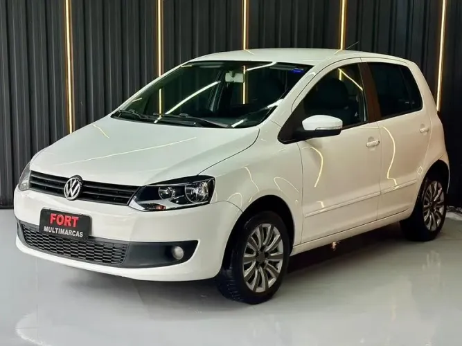 Volkswagen Fox Trendline 1.6 Flex 8V 5P 2013