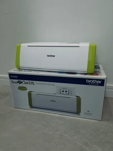Maquina de Recorte Plotter Scancut Brother sdx 85 220v
