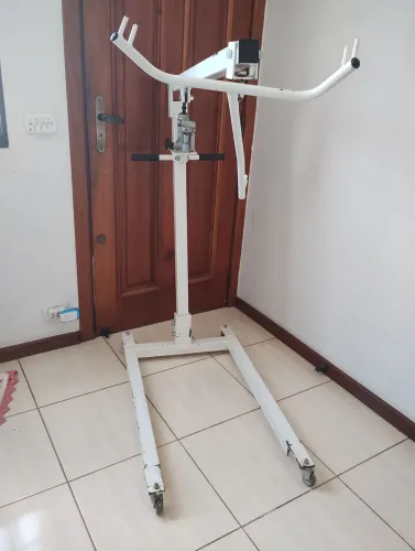 Guincho hospitalar usado