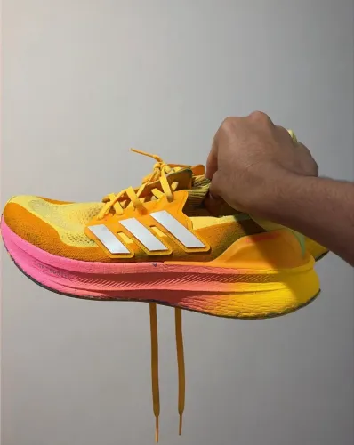 Adidas Ultraboost 5