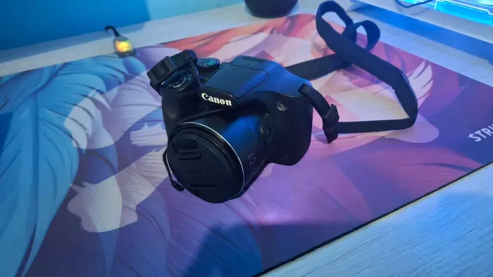 Câmera Canon SX 520 HS