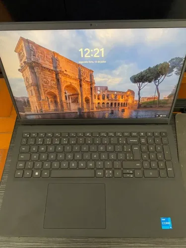 Notebook Dell Inspiron 15 3520 - Ótimo Estado 8GB RAM