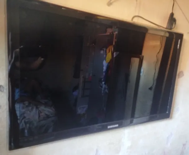 Tv Samsung 43 polegadas